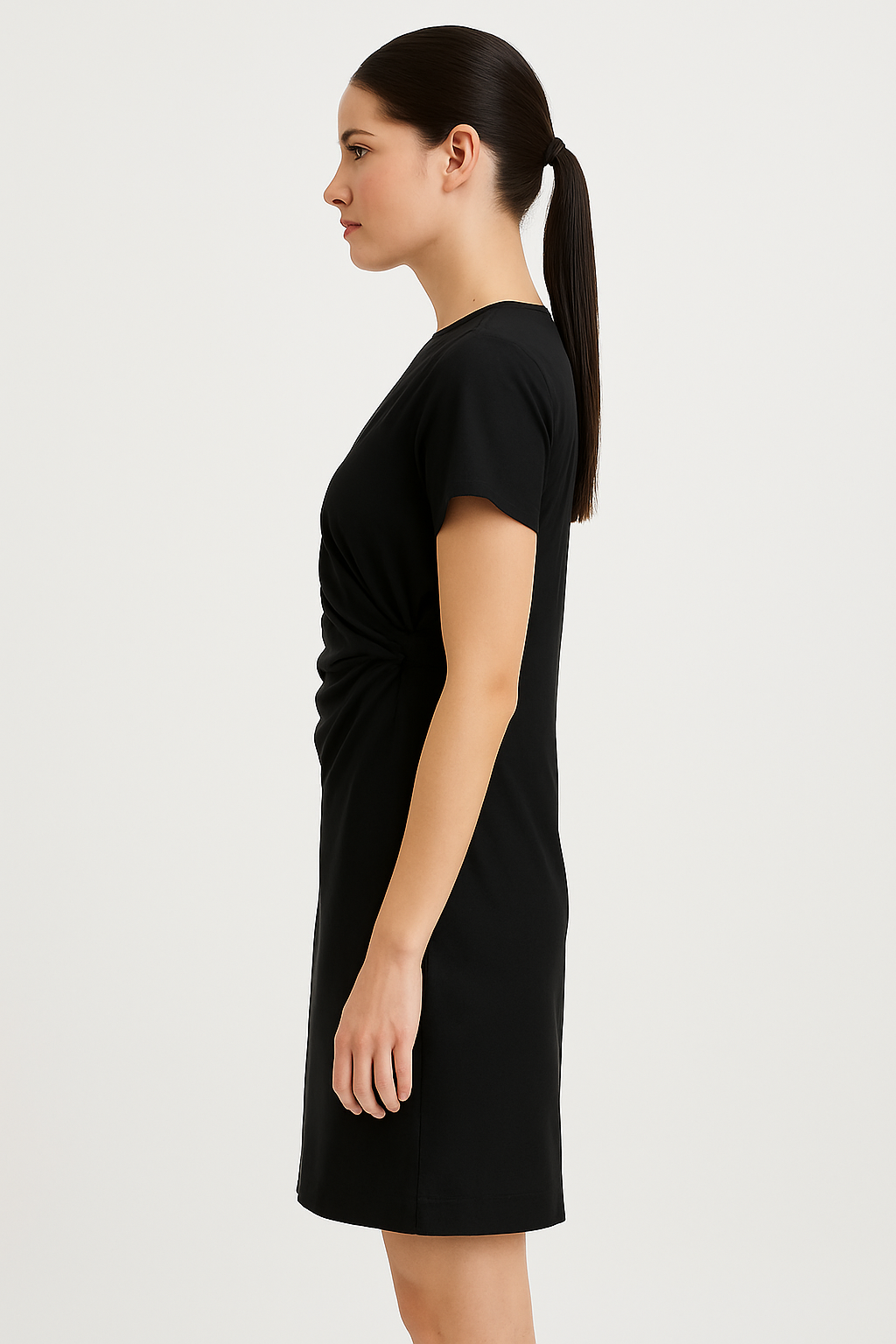 The Black Sculpt Dress — Effortlessly Commanding